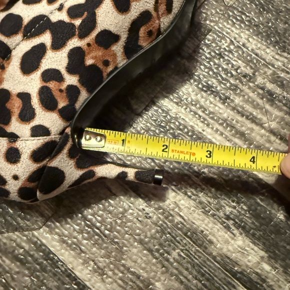 Charles By Charles David Brown Black Ankle Booties - Picture 9 of 12